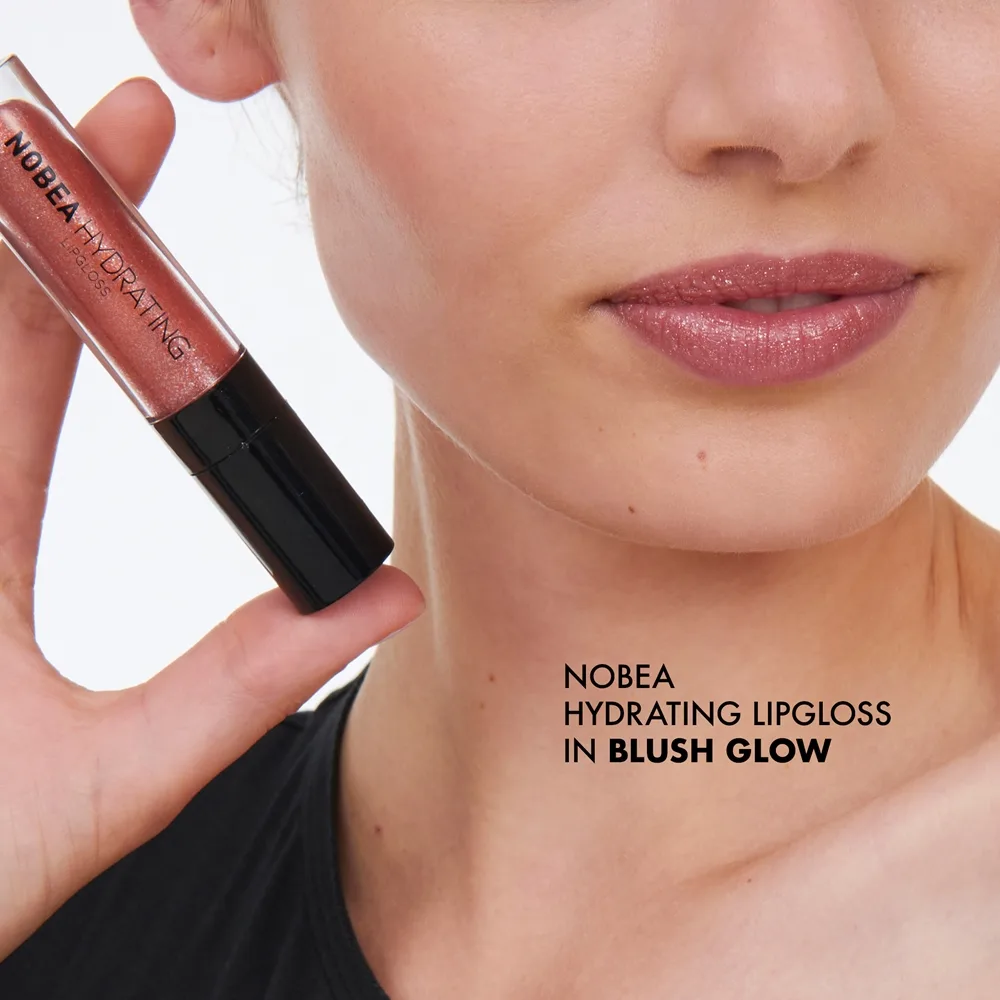 NOBEA Day-to-Day Hydrating Lipgloss Återfuktande läppglans Blush Glow 7 ml