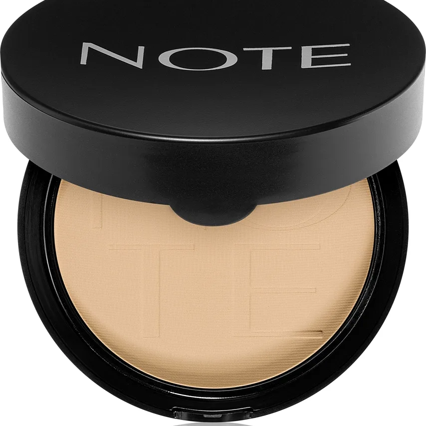 Note Cosmetique Luminous Silk Kompakt puder 03 Medium Beige 10 g