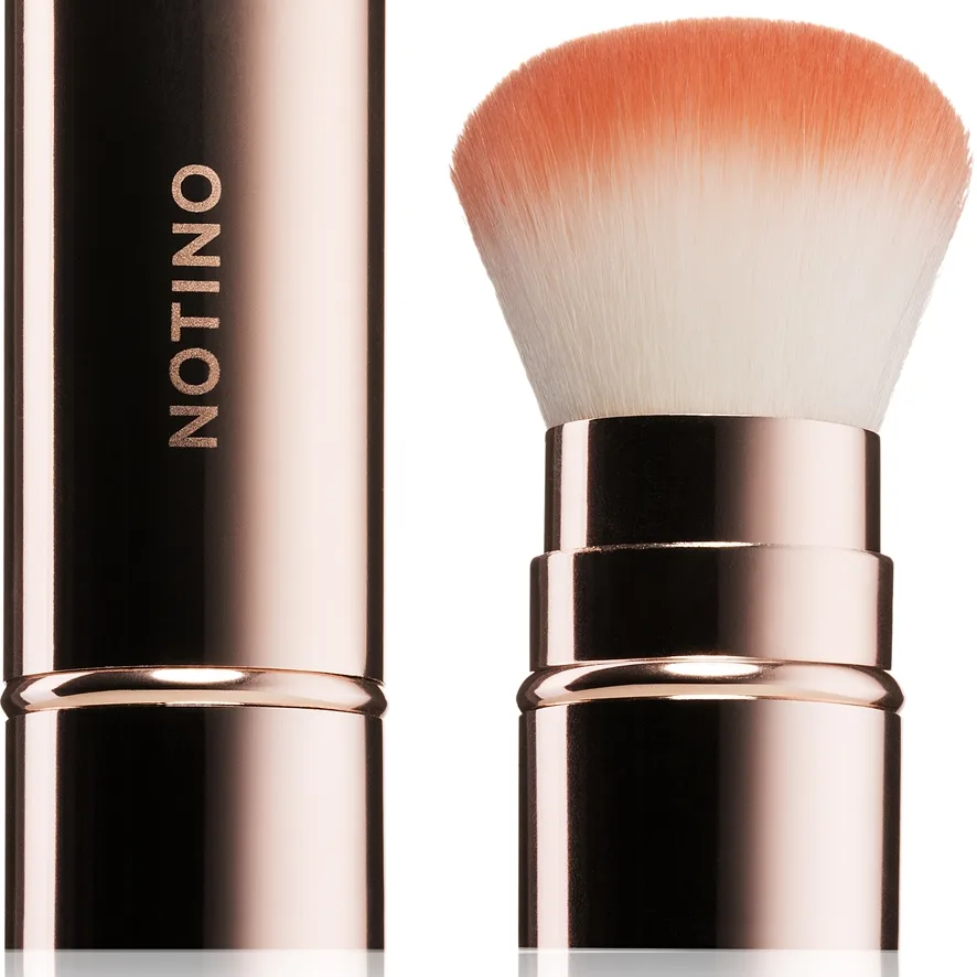 Notino Glamour Collection Travel Kabuki Brush Travel Powder Brush 1 st.