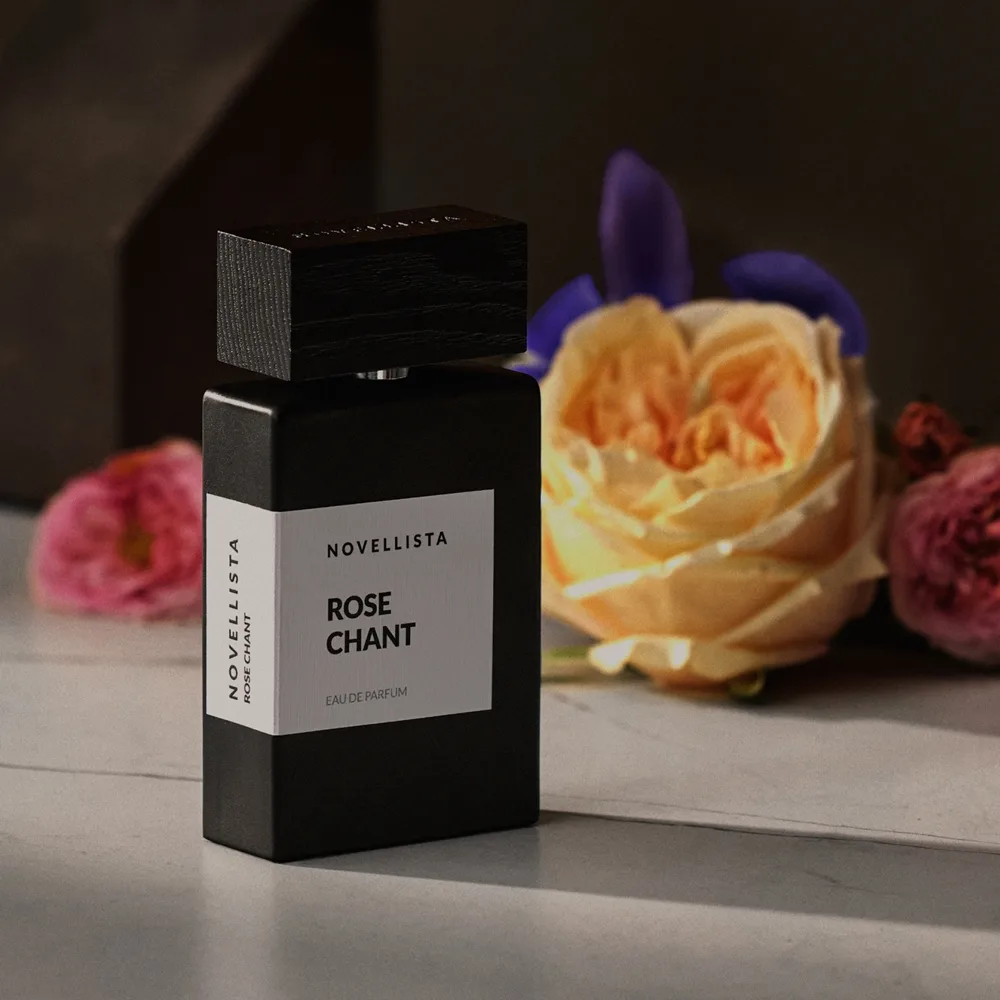 NOVELLISTA Rose Chant Eau de Parfum Begränsad utgåva Unisex 10 ml