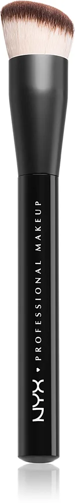 NYX Professional Makeup Can't Stop Won't Stop Foundationbørste 1 stk.