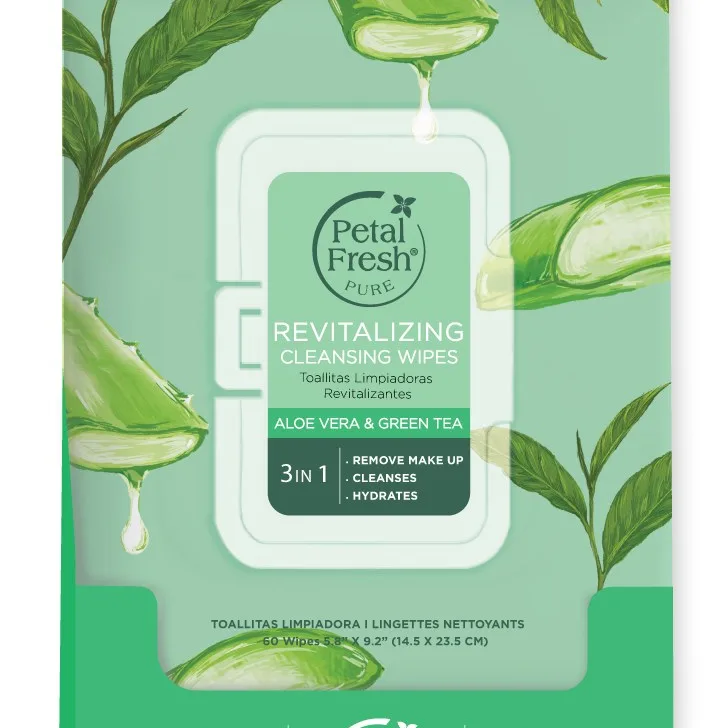 Petal Fresh Pure Revitalizing Aloe Vera & Green Tea Cleansing Wipes