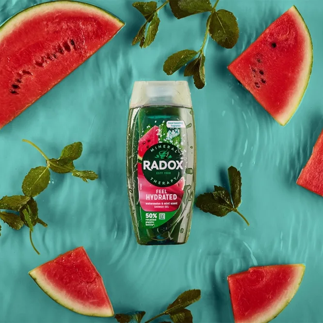 Radox Feel Hydrated Duschtvål 225 ml