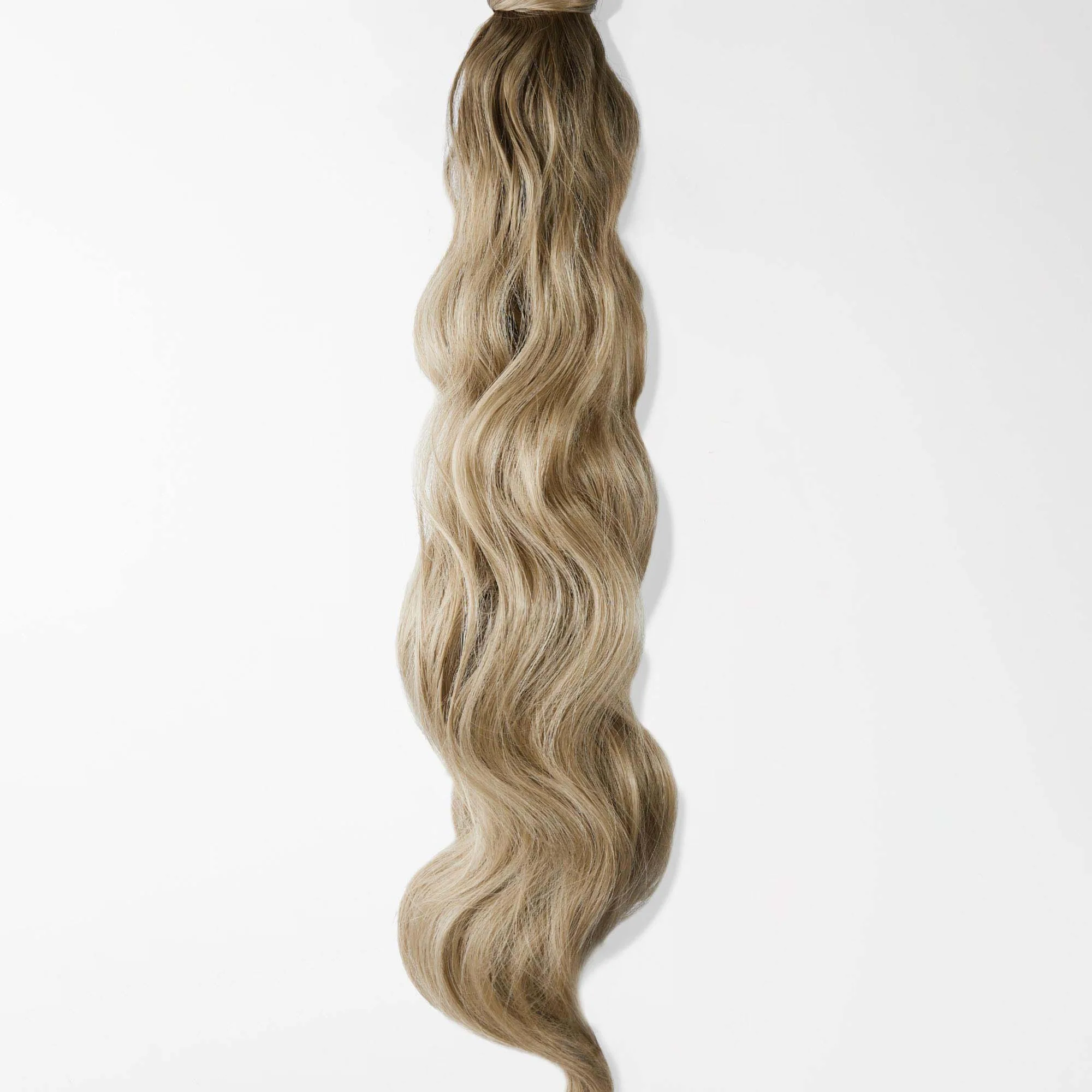 Rapunzel of Sweden Vegan Ponytail Beach Wave / Clip-in / Medium Volume 50 cm Brown Ash Blonde Balayage B5.1/7.5