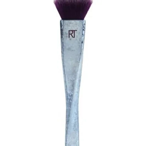 Real Techniques Brush Crush 302 Blush