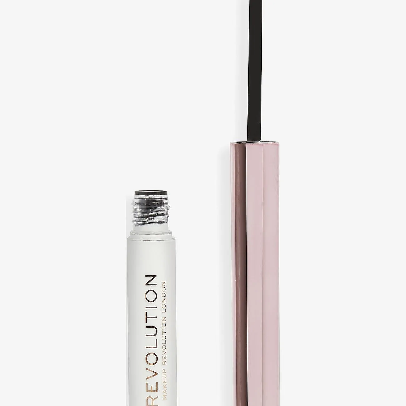 Revolution Beauty London Super Flick Liquid Eyeliner 2 ml