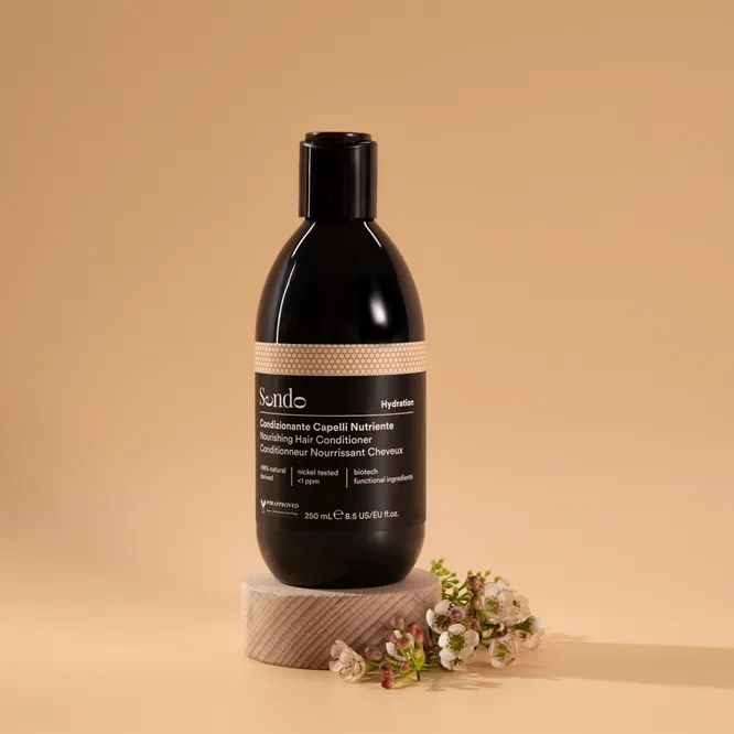 Sendo Hydration Nourishing Hair Conditioner Närande balsam med återfuktande effekt 250 ml