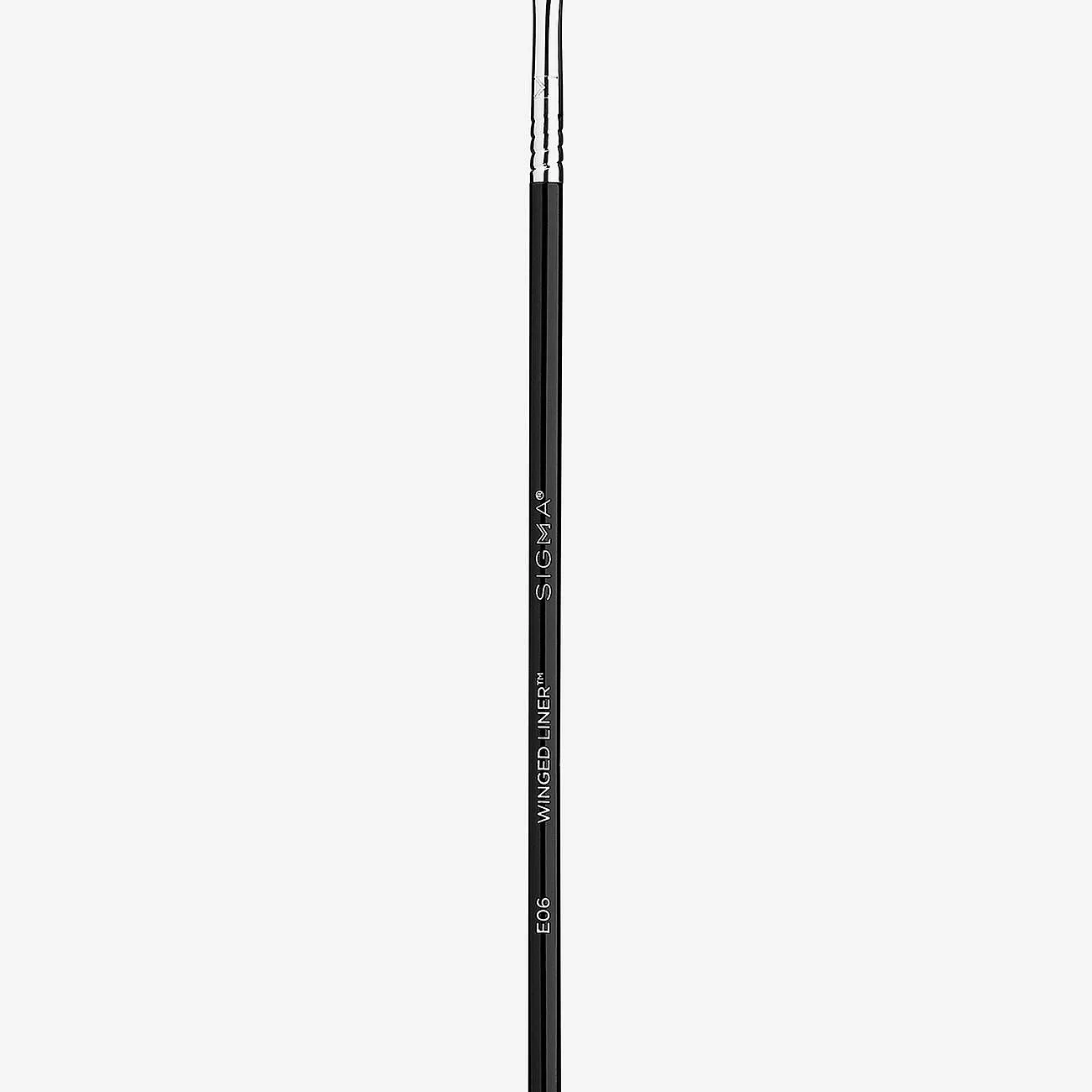 Sigma Beauty Eyes E06 WINGED LINER™ BRUSH Eyeliner-borste 1 st.