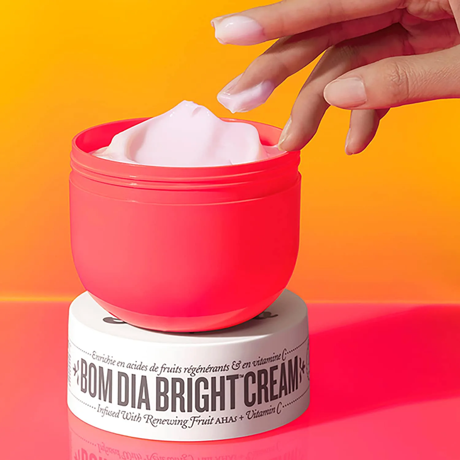 Sol de Janeiro Bom Dia™ Bright Cream Uppljusande kroppskräm 75 ml