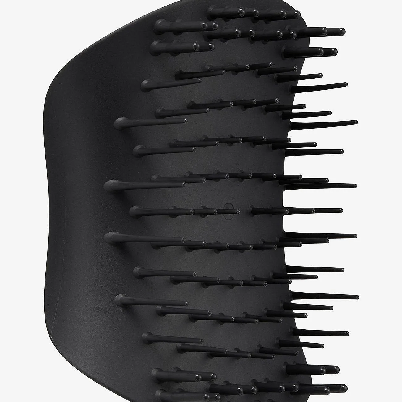 Tangle Teezer Scalp Brush Black hierontaharja hiuspohjaan 1 kpl