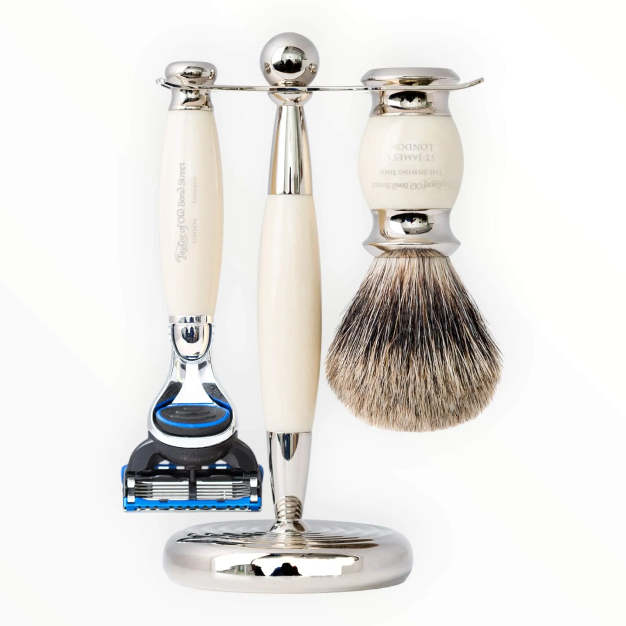 Taylor Of Old Bond Street Barbersæt med Fusion Skraber, Pure Badger Barberkost og holder, imit. elfenben