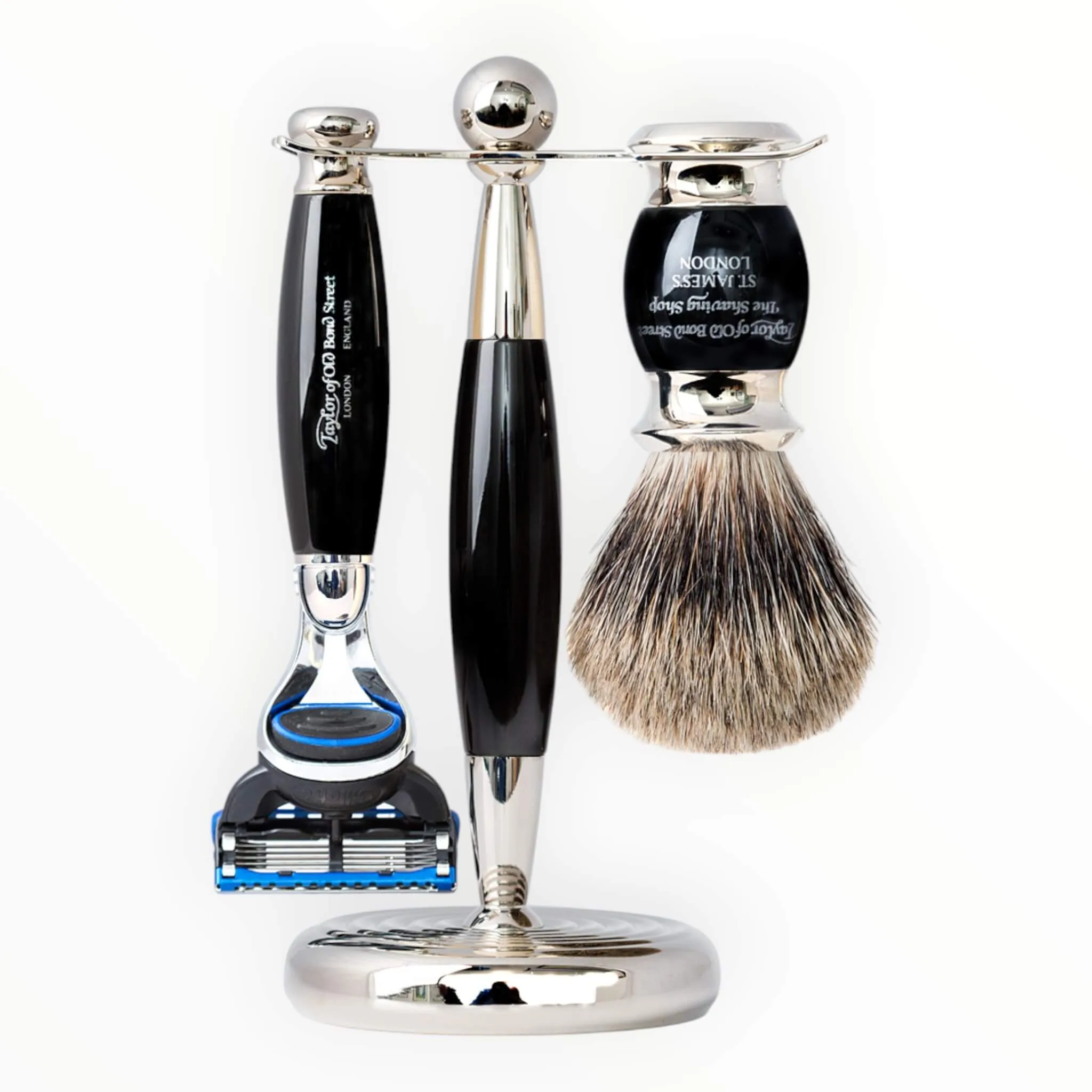 Taylor Of Old Bond Street Barbersæt med Fusion Skraber, Pure Badger Barberkost og holder, sort