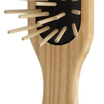 Tek Slim Rectangular Brush With Long Wooden Pins