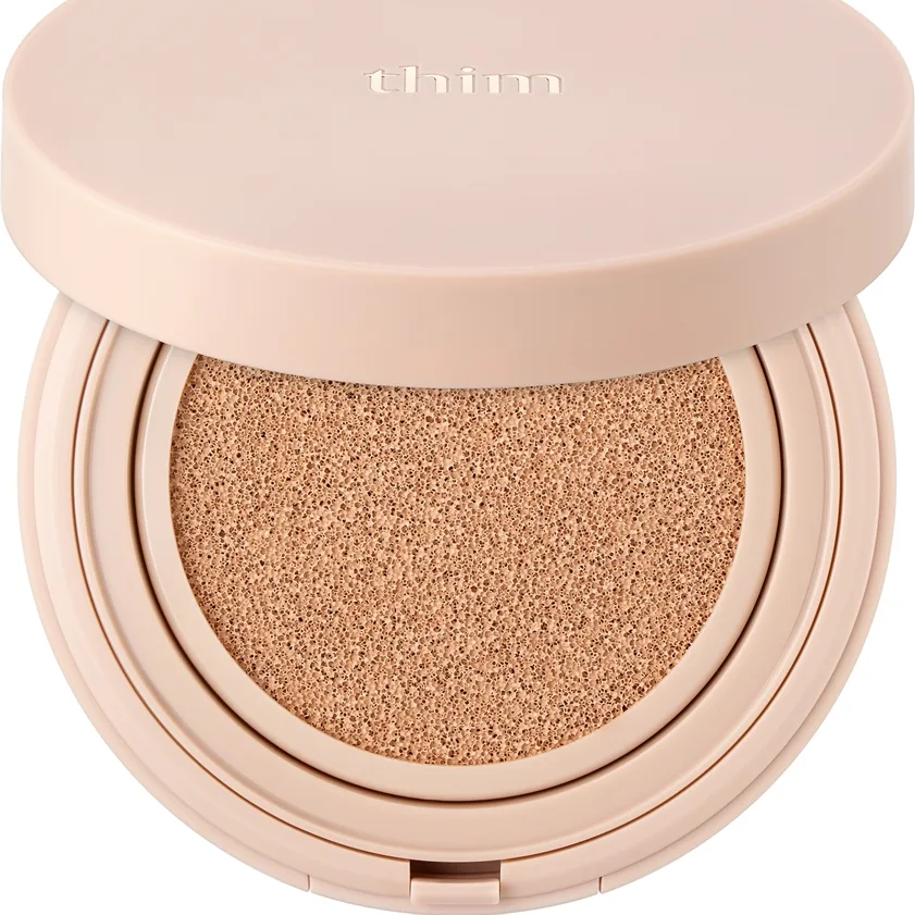 thim Luminous Skin Cushion Langtidsholdbar foundation pude Til udstråling og fugtighed Skygge 23 Natural Beige 15 g
