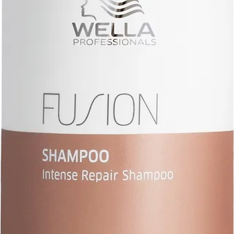 Wella Professionals Fusion Regenererande schampo För skadat och färgat hår 250 ml