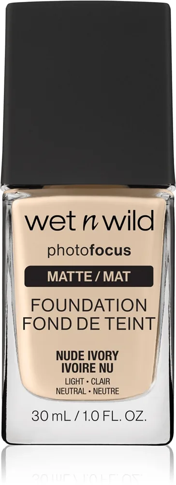 Wet n Wild PhotoFocus Mattifierande flytande foundation Skugga Nude Ivory 30 ml